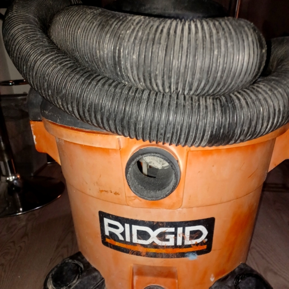 Rigid Shop Vac